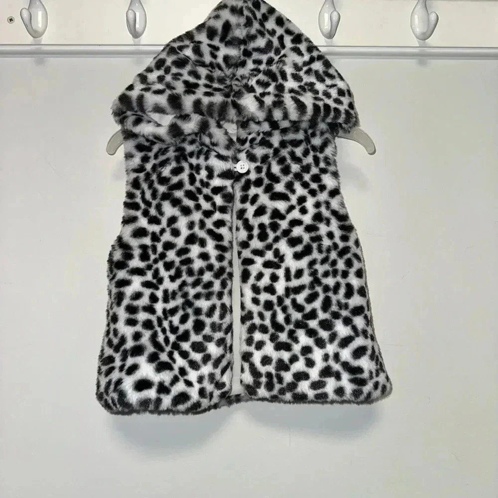 Girls Wonder Nation Vest 3T White/Black Faux Fur Dalmatian